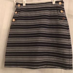 3 for $15 ☀️Navy and White striped skirt by Loft